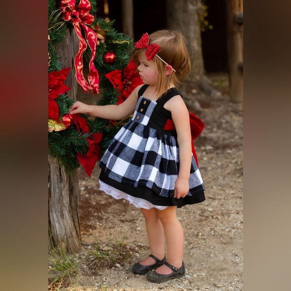 Hand made Cindy Lou Christmas Dress - Picture 2 of 4